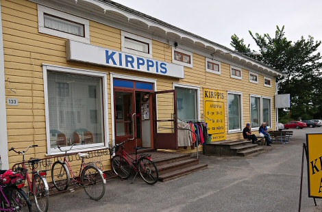 Kettulan Kuluman julkisivua.