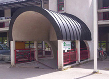 Nivalan Ekotorin sisäänkäynti.