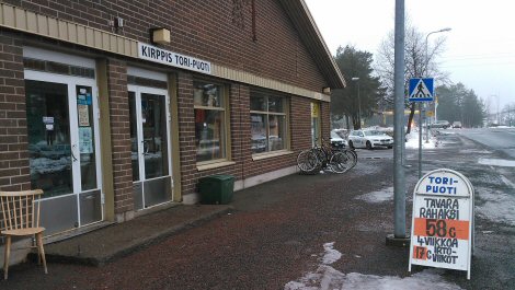 Kuvassa Itsepalvelukirpputori Tori-Puoti.